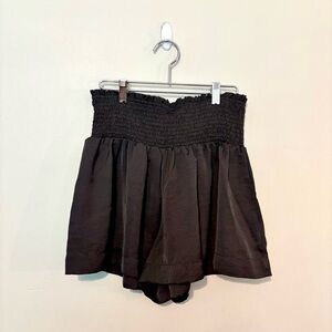 Chic Gray Women's Shorts